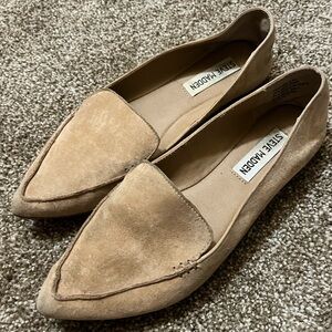 Steve Madden Flats 5.5